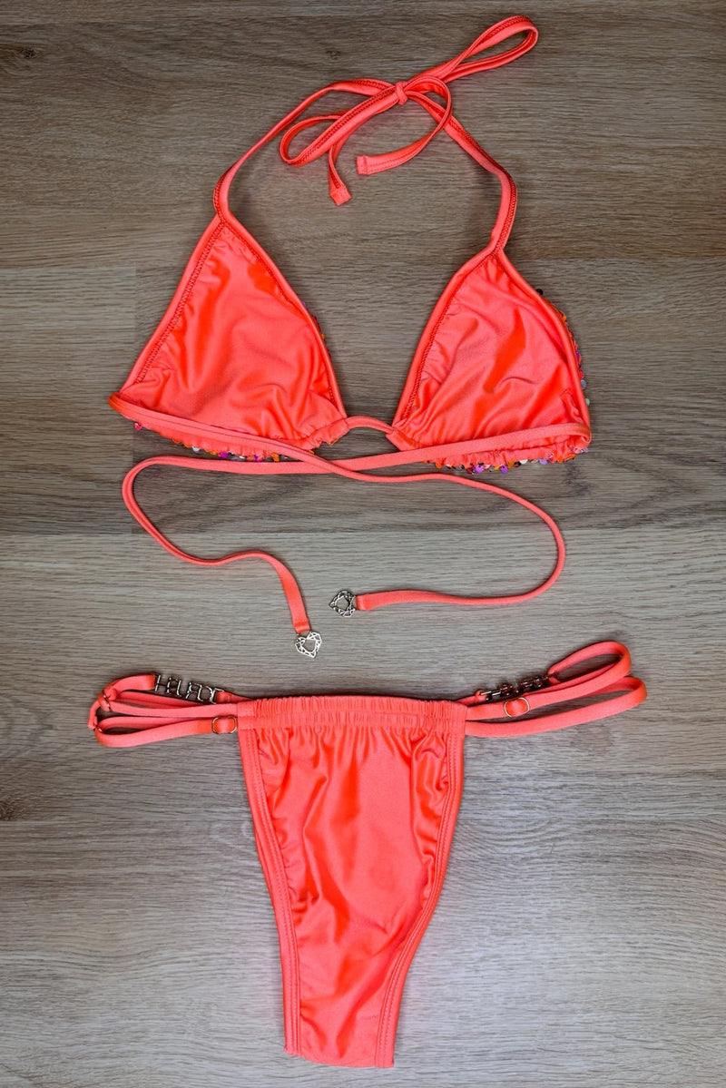 SAMPLE SALE 221