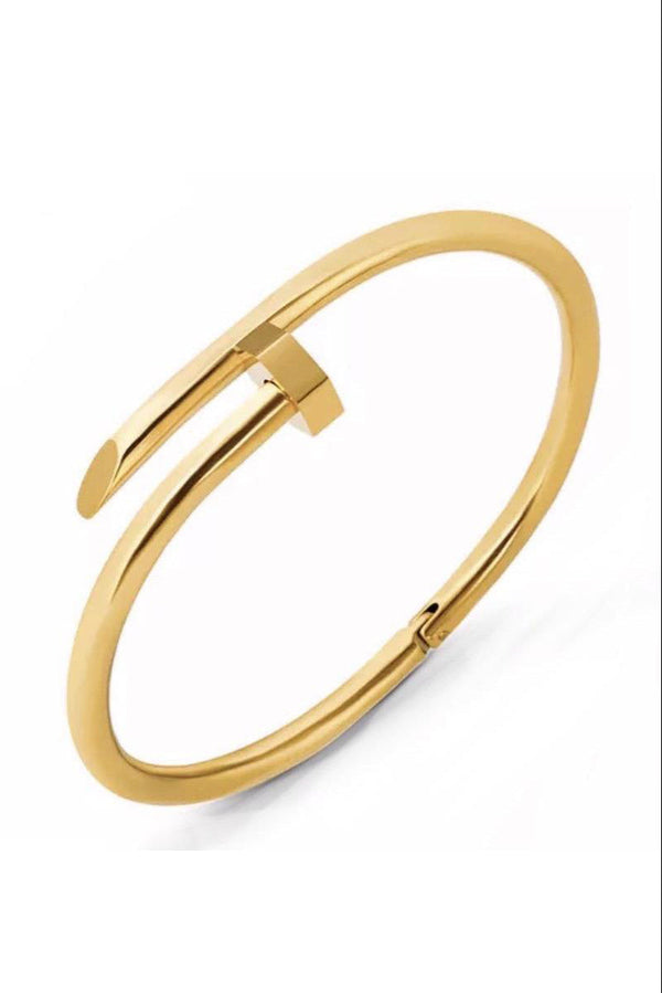 Axel Nail Bracelet