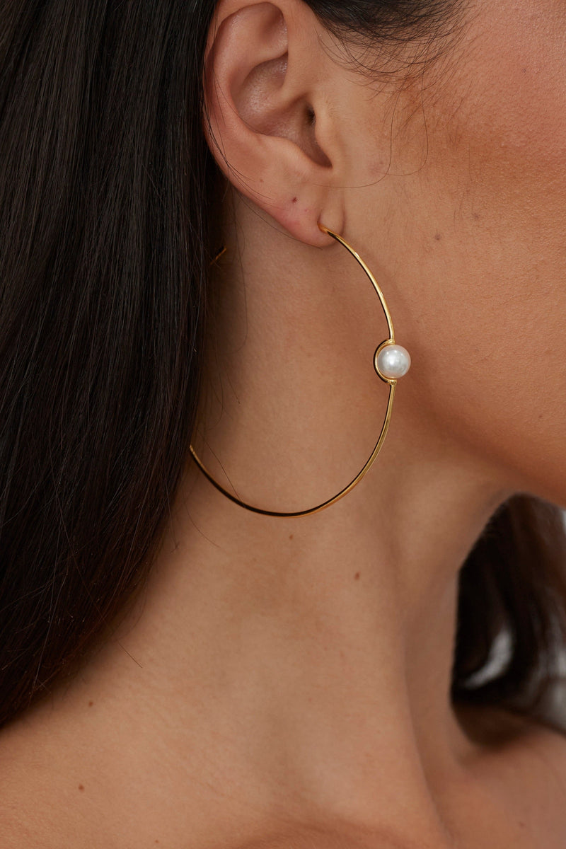 Belize Pearl Hoop