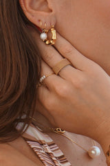 Cove Spiral Pearl Earring